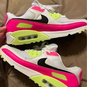 Women’s Air Max 90 GS ‘Pink Flair’: Size 9